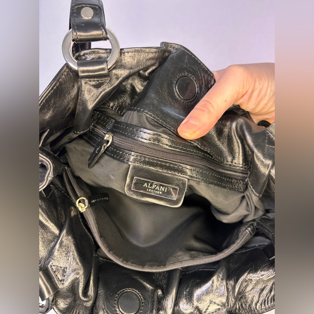 SOLD Alfani Black Leather Shoulder Bag Silver Rings Studded Grommet Hardware Y2K - Picture 4 of 7